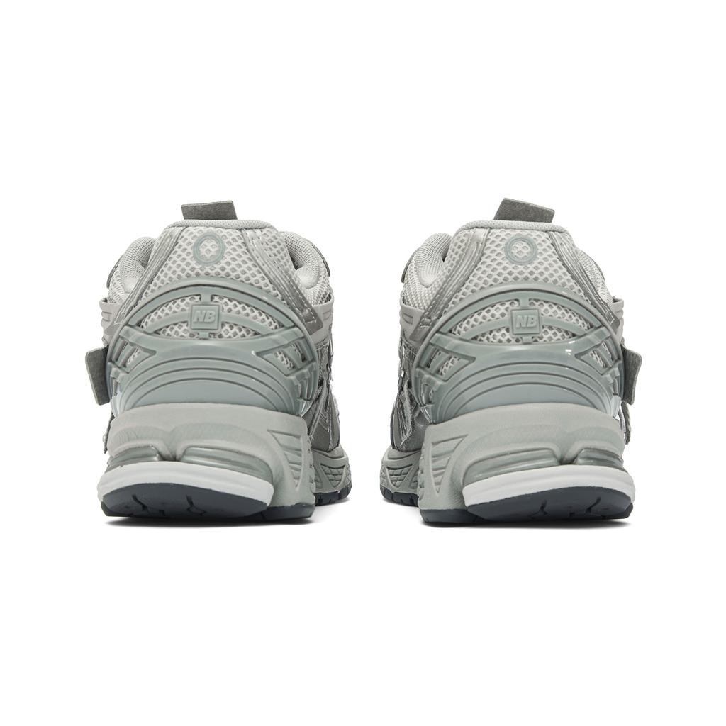 New Balance 1906A Betonová Stříbrná Metalická Unisex Tenisky Šedá Brighton-Šedá M1906AG
