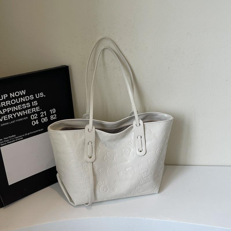 Bags Female large-capacity college students in class One shoulder messenger bag Niche tote bag Commuter bag