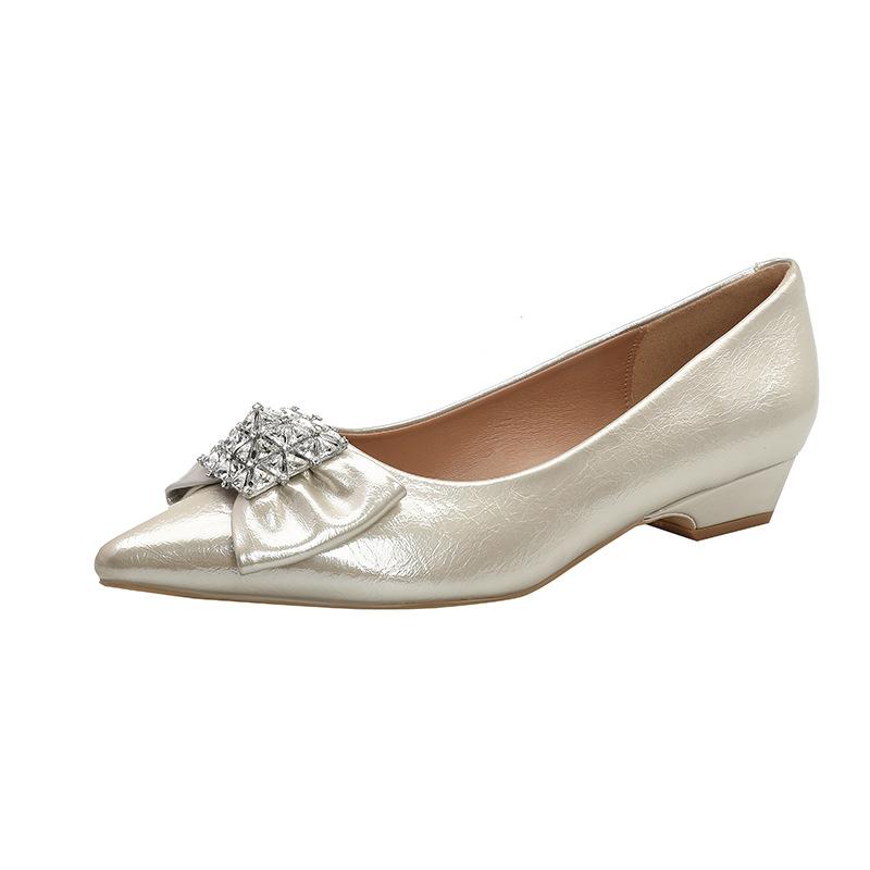 Pointed Thick Heel Shallow Mouth Single Shoes Women's 2025 Spring and Autumn New French Rhinestone Bow Comfortable Soft Leather Low Heel Women's Shoes
