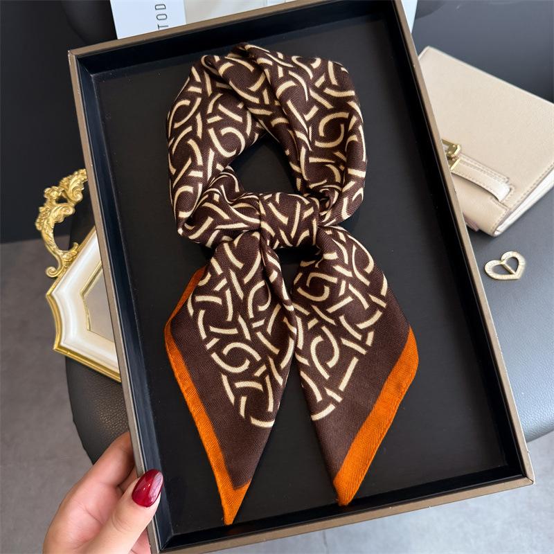 Simple lines imitation velvet herringbone pattern cotton and linen small square scarf silk scarf headscarf shawl sun protection scarf women's scarf