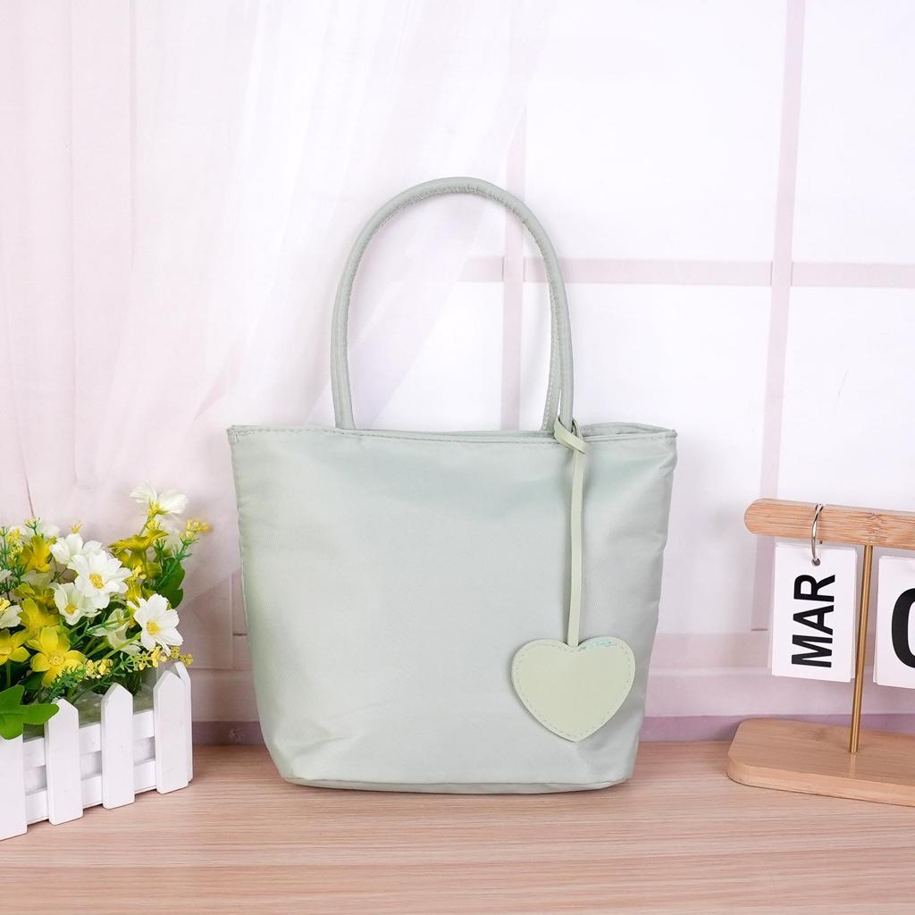 Korean Women's Fashionable Mini Heart Underarm Handbag - Versatile Shoulder Bag and Gift Option