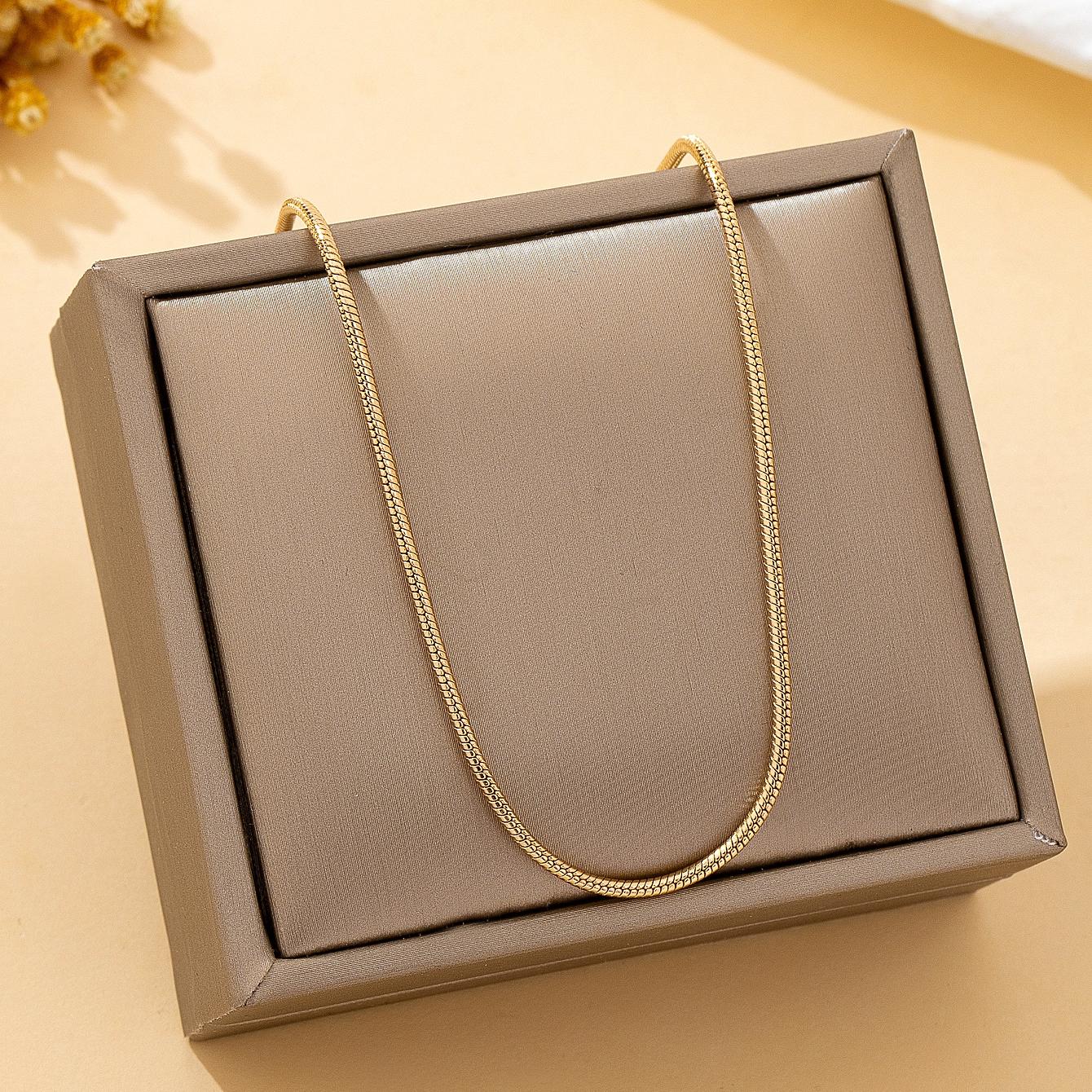 

Women s Necklace, Fashionable and Simple Plain Chain Necklace, Suitable for Daily Wear