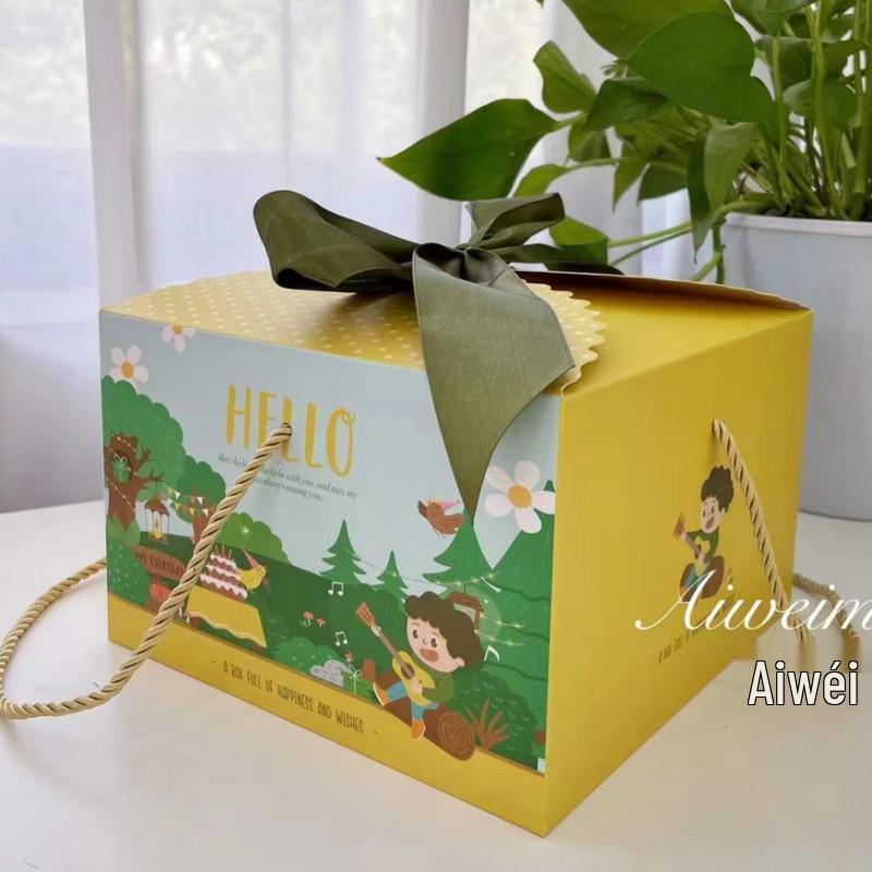 Cartoon Kids' Birthday Gift Box: Hand-Painted, Candy Souvenir & Egg Packaging for First Birthdays and Weddings
