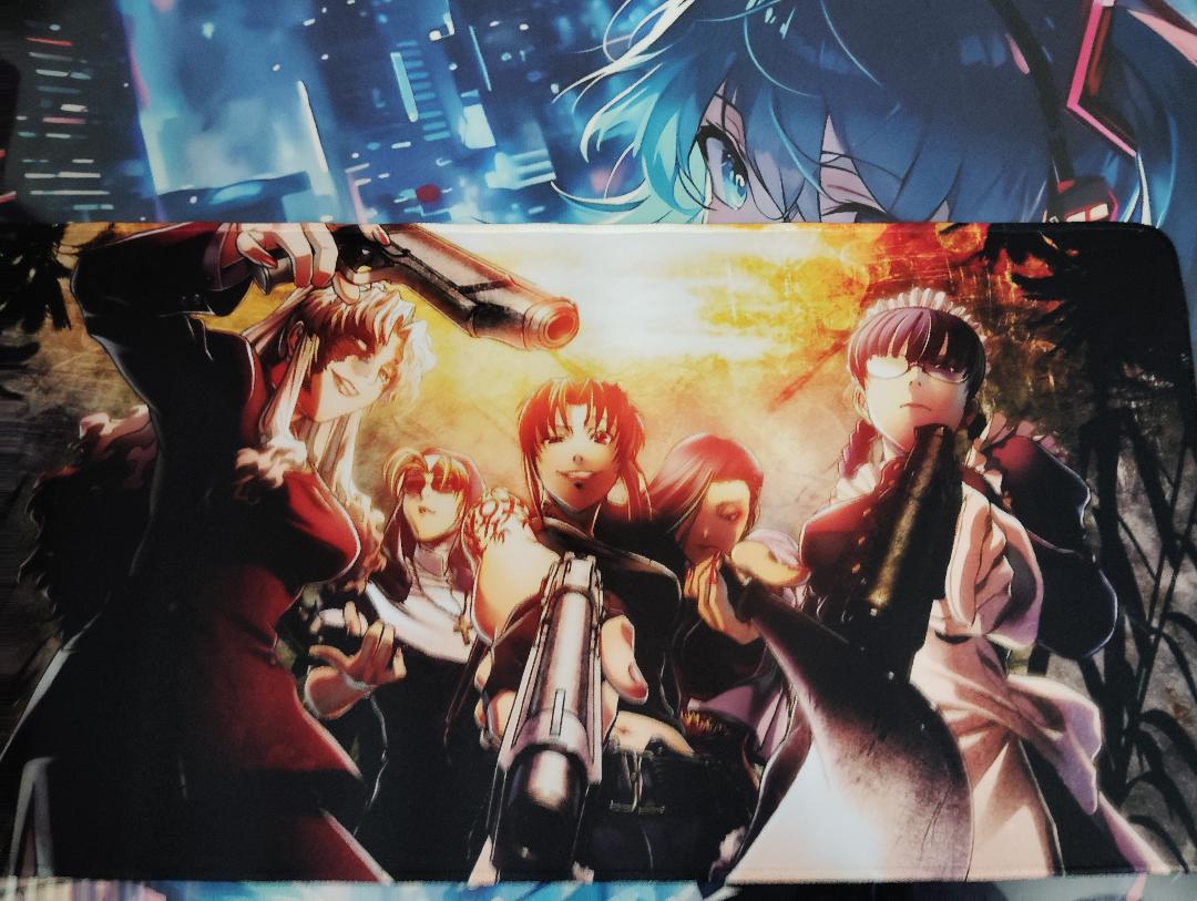 

[USED] Ends in July BLACK LAGOON Large Mouse Pad Desk Mat 3