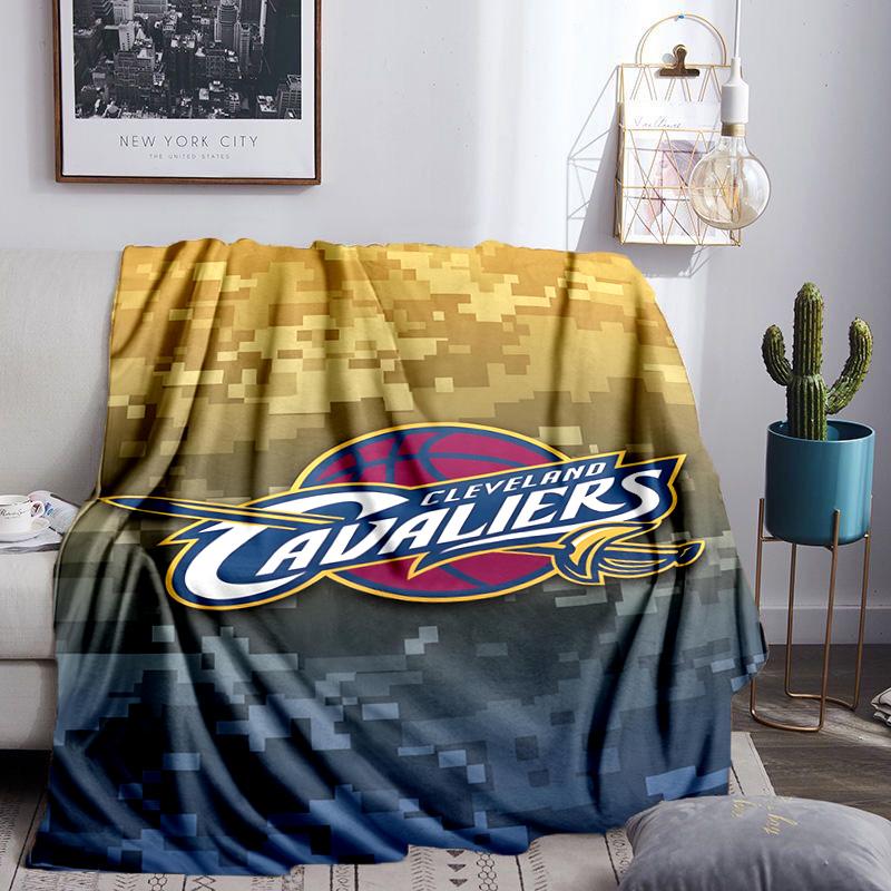 Cleveland football Blanket Lightweight Flannel Bedding Blanket Perfect for Travel, Camping, Living Rooms, Offices, Sofas, Fan Christmas gift