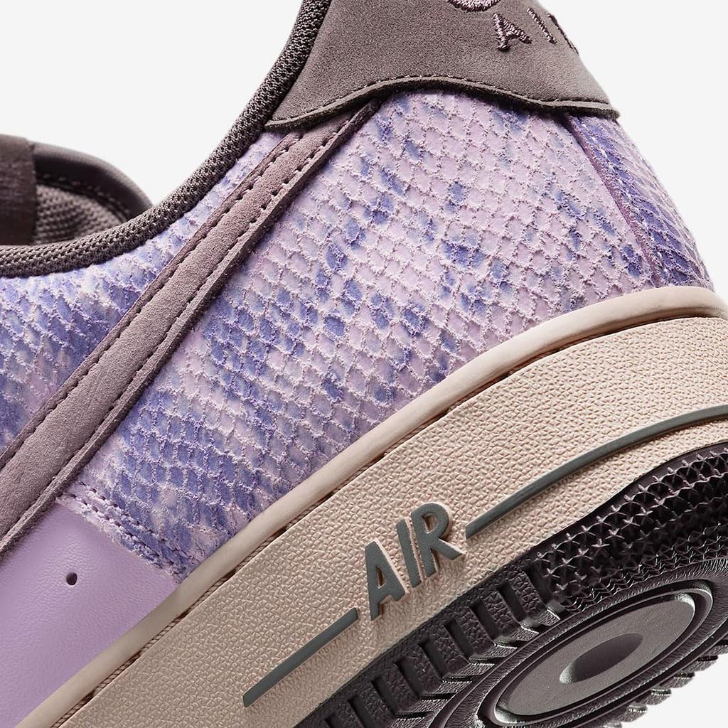 NIKE AIR FORCE 1 '07 LV8 "Year of the Snake" Doll/Taupe Grey 26.0cm