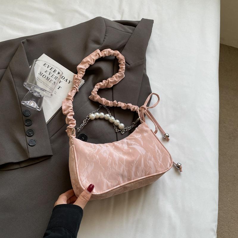 High-Value Pleated Underarm Bag Women'S Summer Shoulder Messenger Bag Fashion Pearl Chain Baguette Bag
