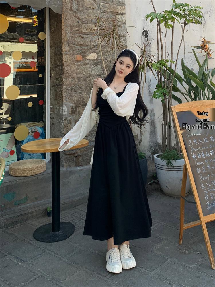 Plus Size Women's Black Spaghetti Strap Sleeveless Summer 2024 French Retro Waist-Hugging Mid-Length Dress