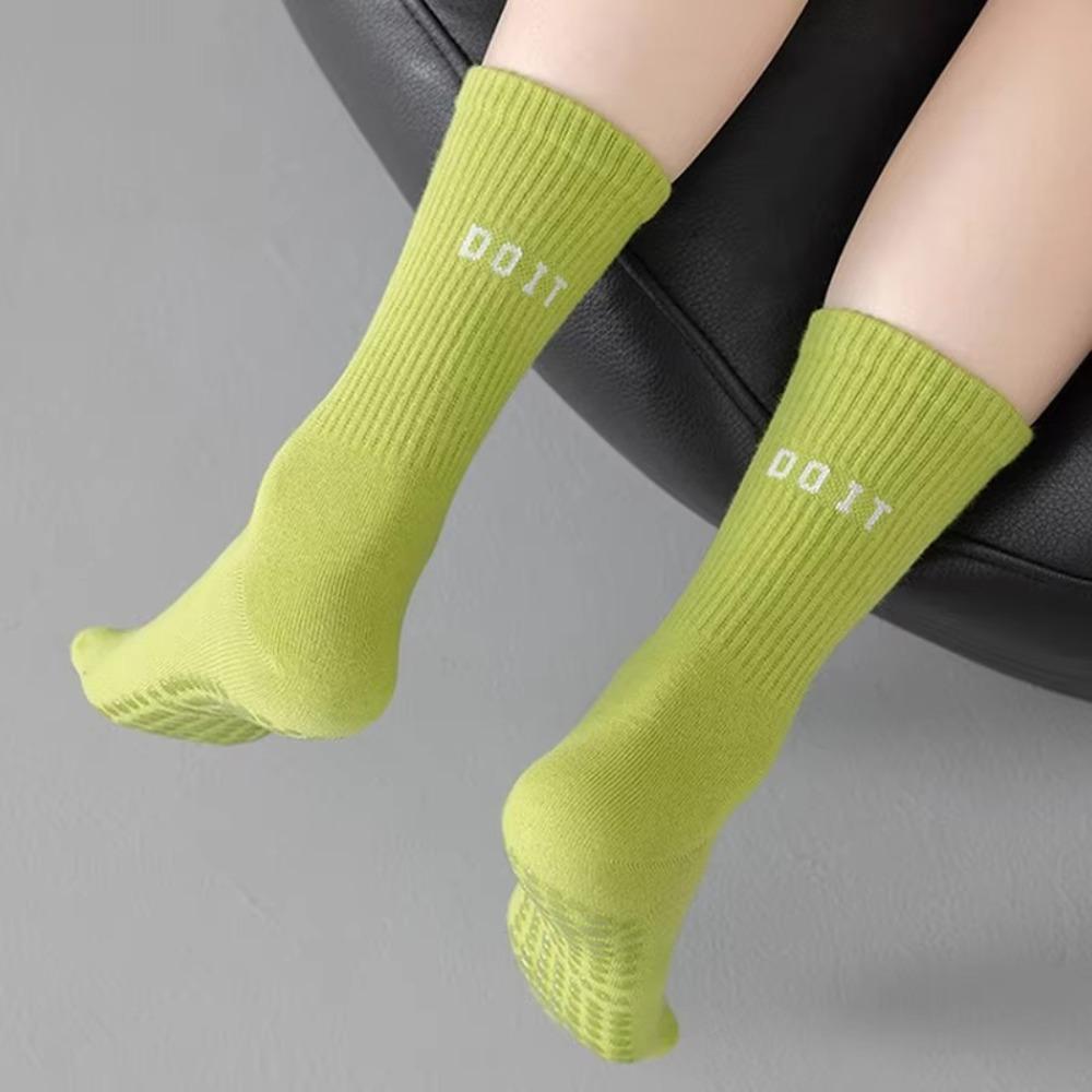 2 Paar Einfarbig Gestreifte Mid-Calf Yoga Socken Baumwolle Pilates Socken Bequeme Sportsocken