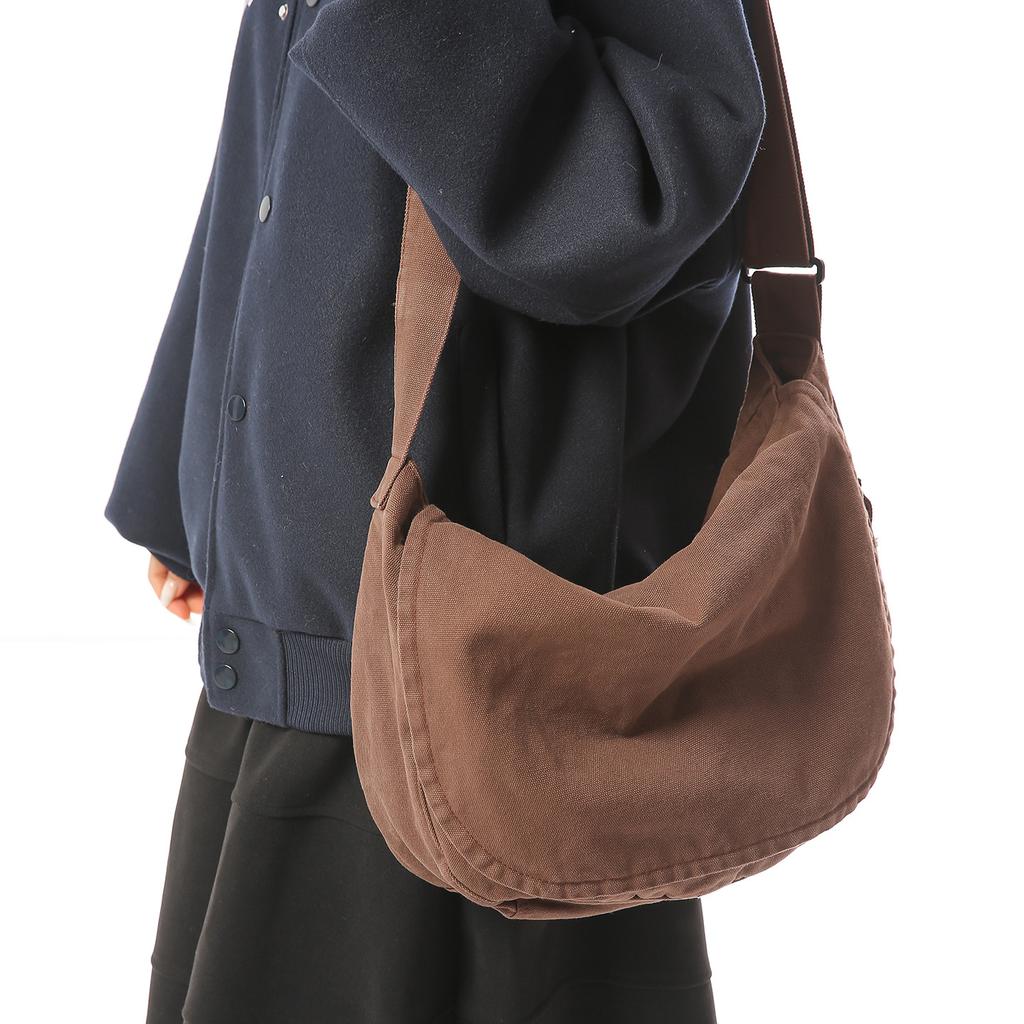 Japanese and Korean Style Versatile Retro Washed Canvas Crossbody Bag, Men's Casual Dumpling Bag, Youth Travel Single Shoulder Backpack