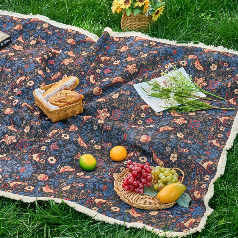 Wind Polyester Cotton Color Woven Jacquard Plant Flower Fringed Tablecloth Rectangular Outdoor Camping Picnic Mat Photo
