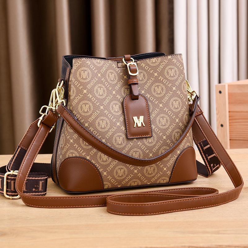 Bucket Women 2025 New Trendy Fashion Versatile Large Capacity Handbag One Shoulder Crossbody Bag Women