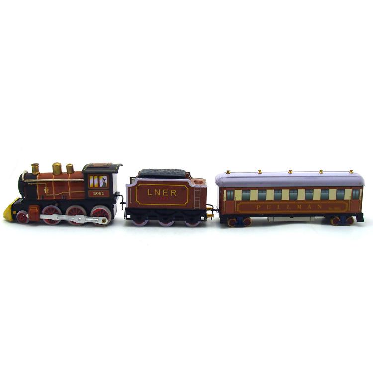 MS441 Tinplate Train Ornament - Spring Craft & Photography Prop