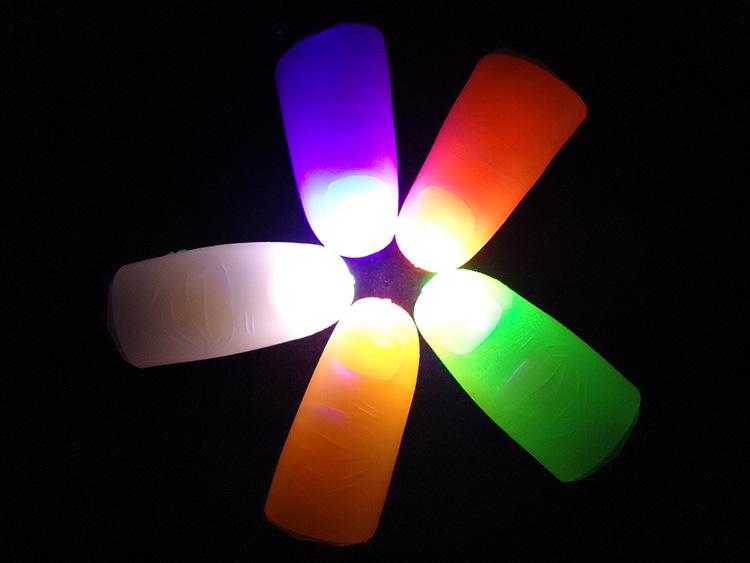 

Super Bright Children s Dance Thumb and Finger Lights for Close-Up Stage Magic