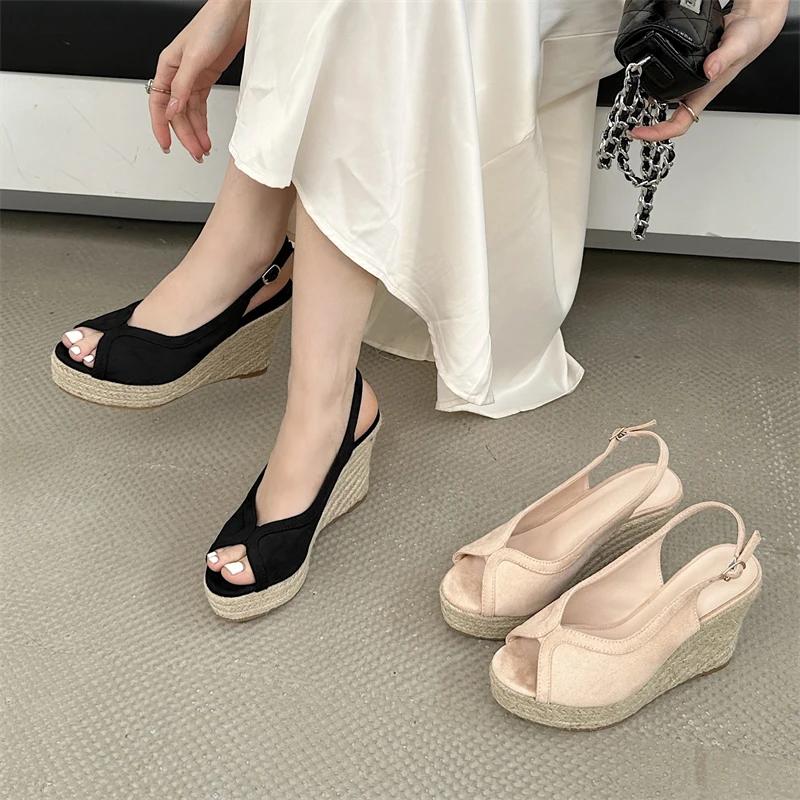 Fashion Eilyken 2025 New Summer Rattan Weave Peep Toe Women Sandals Fashion Buckle Strap Platform Wedges Heels Shoes