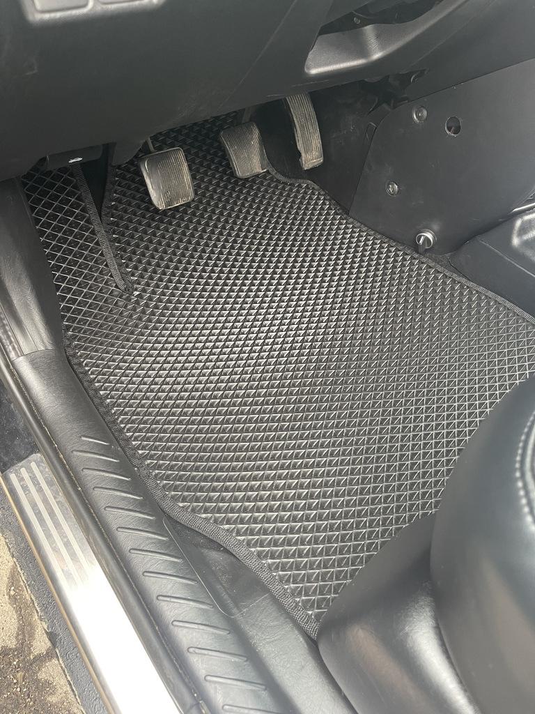 

Килимки EVA (чорні) для Ford Mondeo 2000-2007 рр.