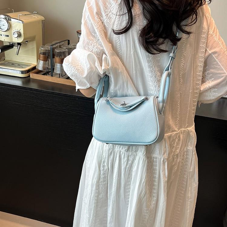 High-end Lychee Pattern Fashion Hand Bag Women's New Versatile Large-capacity Trendy Shoulder Messenger Bag