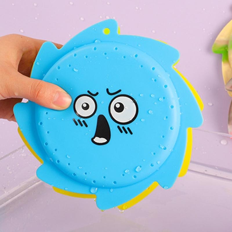 Pack of 3 Water Sprinkling Flying Disc Beach Toy with Soft Silicone Texture Suitable for Kids Water Game