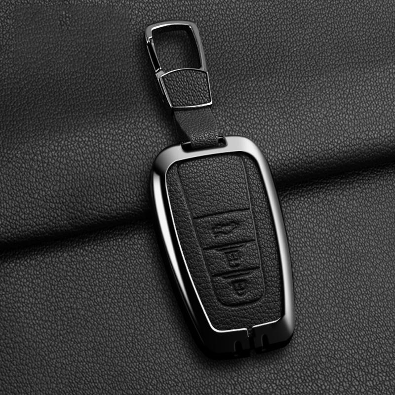Metal Car Remote Key Case Cover For Toyota Corolla Hybrid 2021 Rav4 Camry Highlander Prius C-HR 2018 2019 2020 2022 Accessories