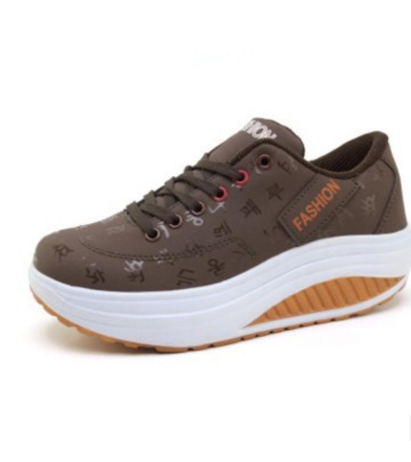 Spring And Autumn Rocking Shoes Women's Sports Sponge Cake Women's Singles Shoes Casual Comfortable Walking Shoes Middle-Aged
