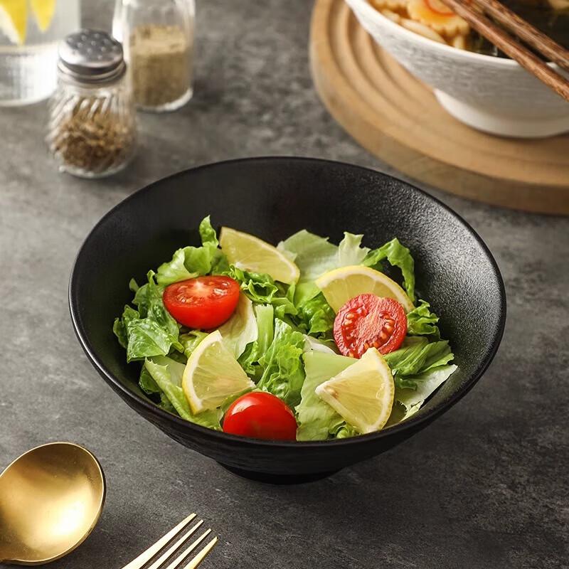 Elegant Japanese Ceramic Douli Ramen Bowl