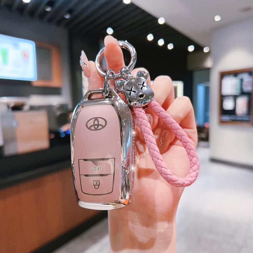 Key Cover for Toyota: Camry, Corolla, RAV4, Fengfan, Highlander, Asia Dragon, Velanda - Women's Edition