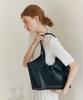 Ansouis Ob Shoulder Bag Black