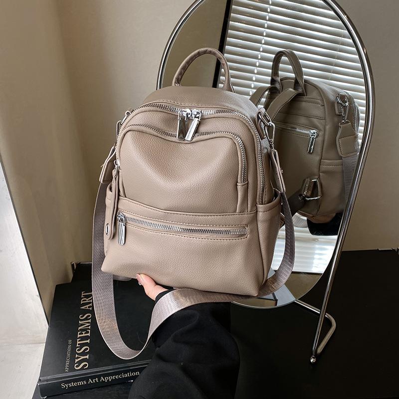 Simple and Fashionable Backpack Women's New Casual Handbag Popular Travel Small Backpack