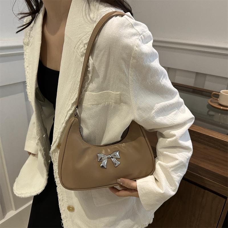 Foreign Style Women's Bow Women's Bag Fashion Portable Casual Underarm Bag 2025 New Simple Shoulder Crescent Bag