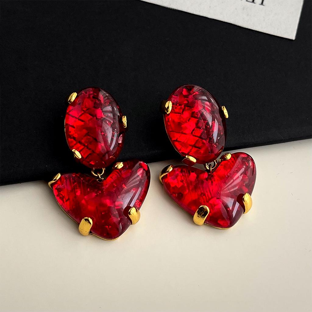 

Ретро сережки-пусети з перлами: Стиль середини століття, сміливий та висококласний для жінок