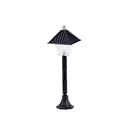 1Pc Creative Resin Street Lamp Model Garden Dollhouse Miniature Landscape Decor