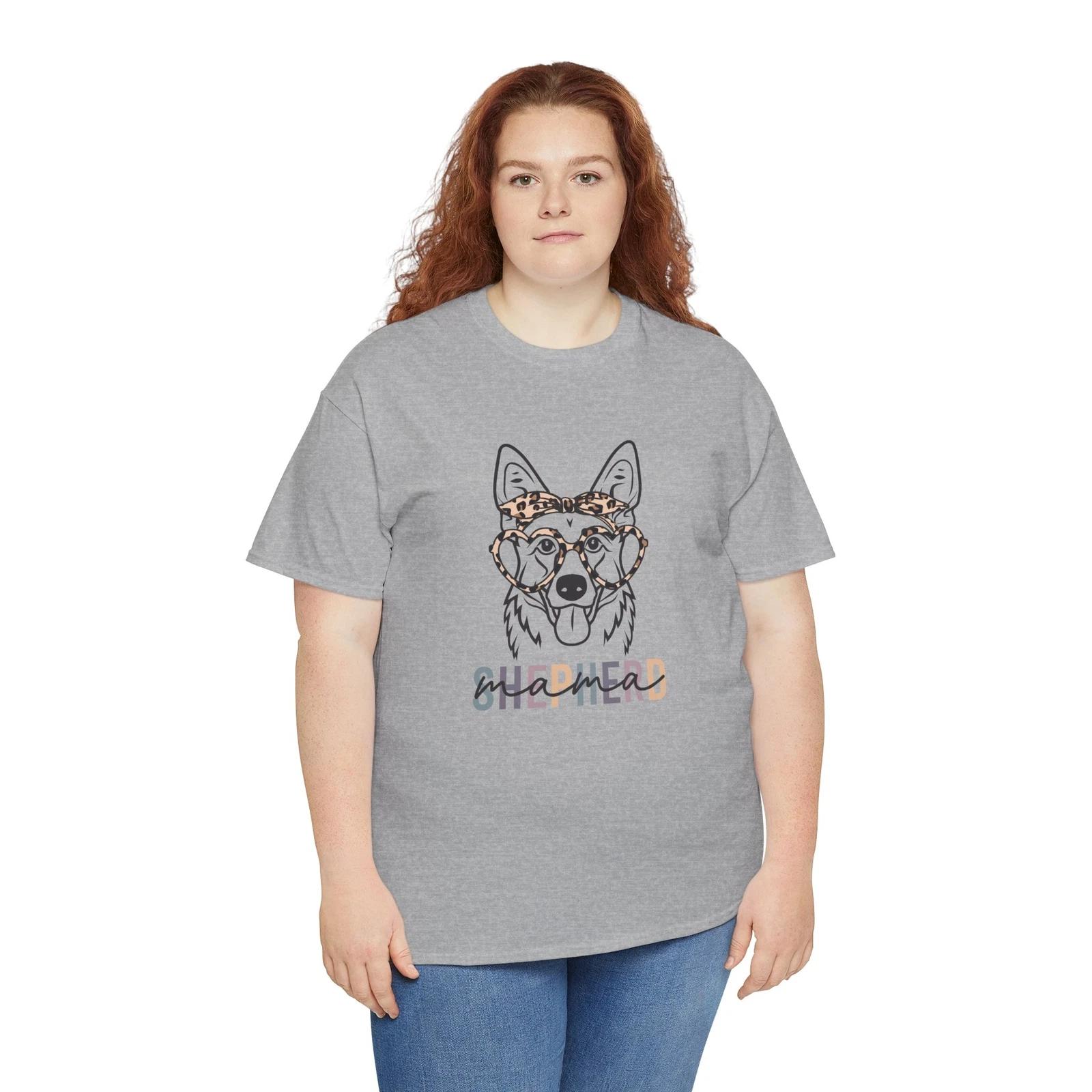 

Dog Mom I Love My Dog Shirt – Funny Puppy Lover Paw Print Graphic Tee for Owners S