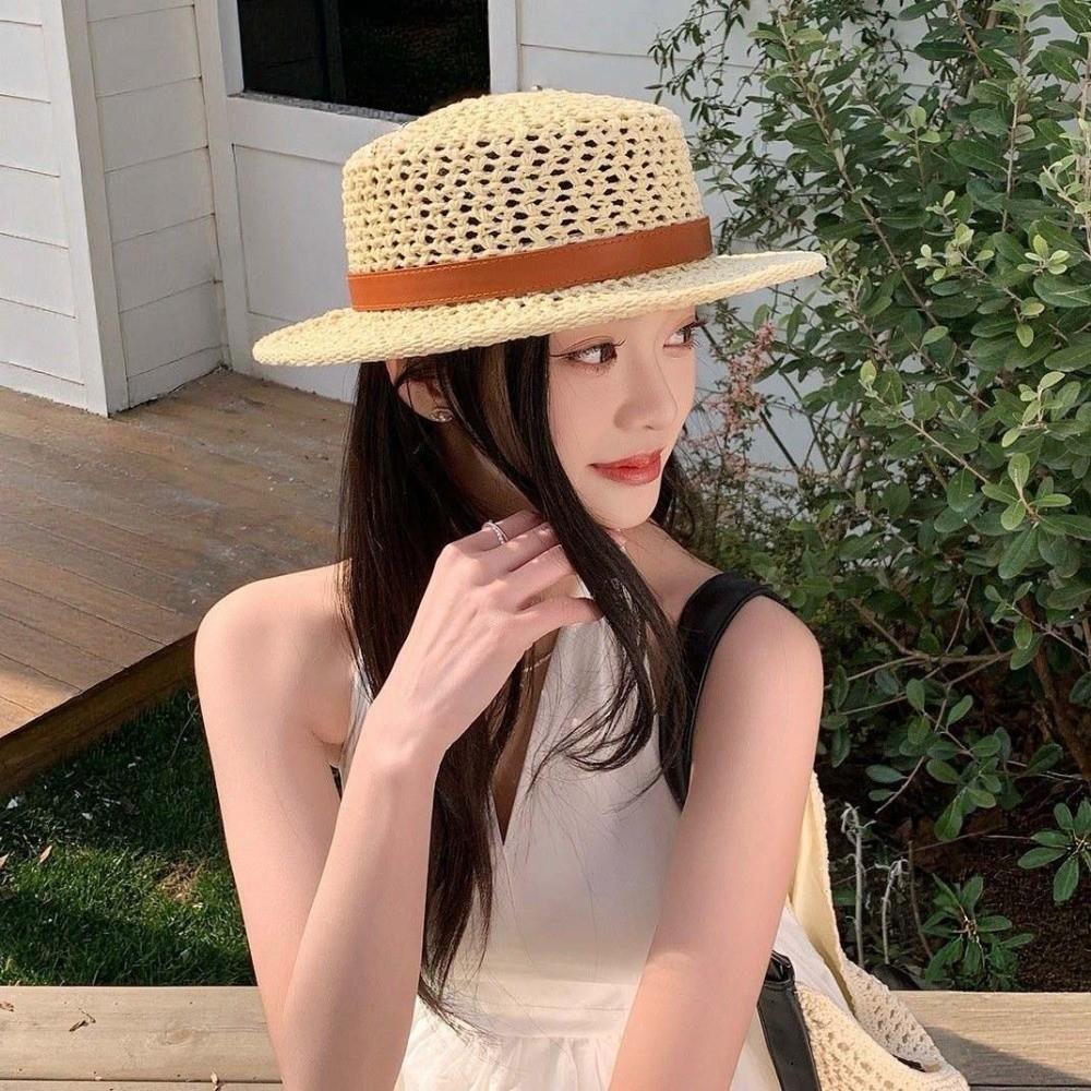 Sun Protection Straw Boater Hat Lightweight Flat Top Beach Hat Handwoven Sun Cap Chic Travelers