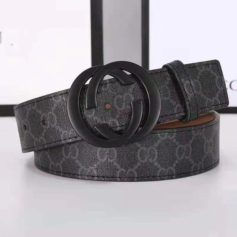 Herrenledergürtel mit neuem Doppel-G-Stoffmuster, glattes Schnallen-Design, Business-Mode-Trend, schlichter Stil für junge Männer.