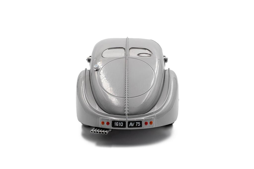Solido Bugatti Atlantic 1/18 Scale Model Car Bugatti Atlantic Type 57 SC 1937 (Gray)