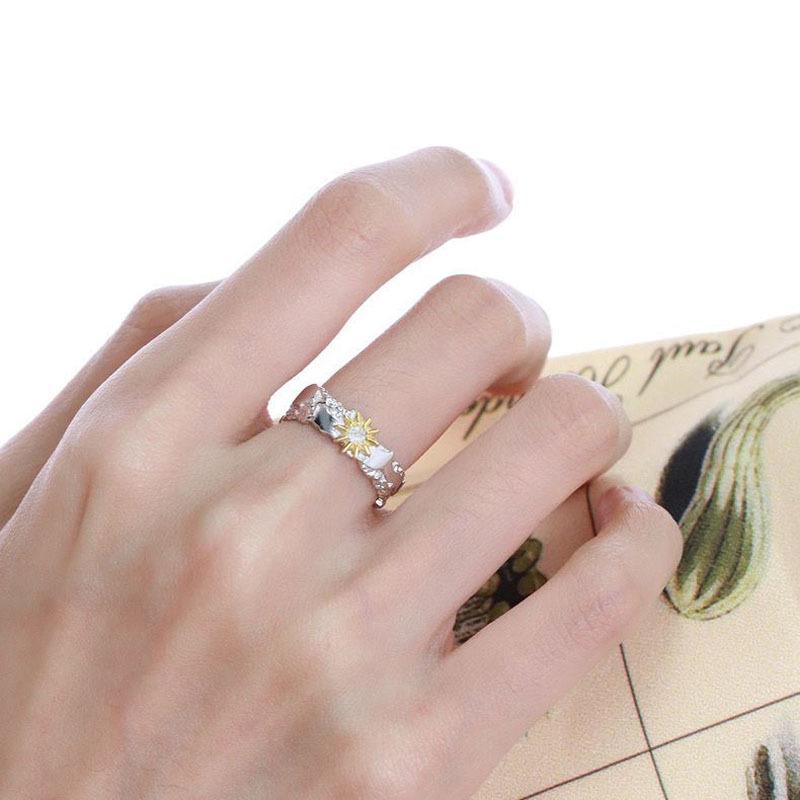 Sun Moon Tonghui Couple Ring Men's and Women's Ins Niche Design High Fashion Personality Living Ring Birthday Gift