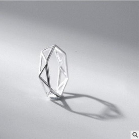 Silver-Plated Twisted Korean Trendsetter Index Ring for Women