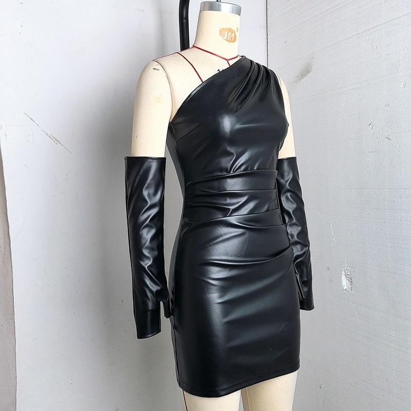 Mini robe en PU pour femme, sexy, épaules dénudées, taille haute, plissée, style urbain, slim, élégante, robe de soirée vintage