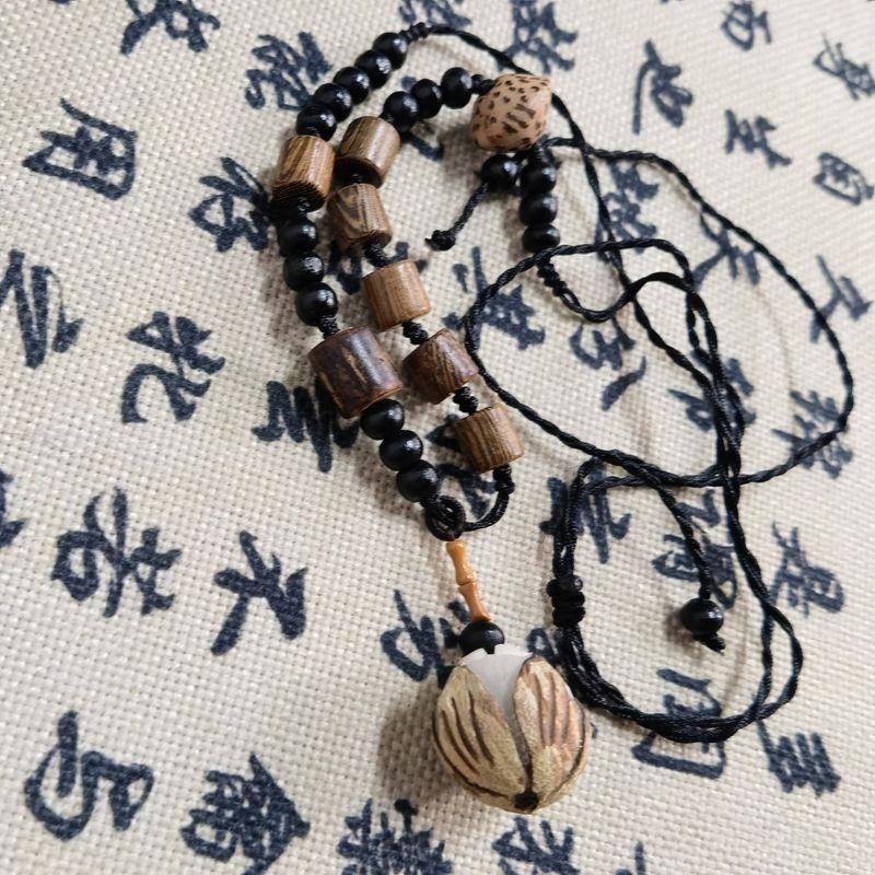 

Retro Wood Pendant Long Necklace Handmade Fashion Ornament Women s Retro New Chinese Style National Style Accessories Short model