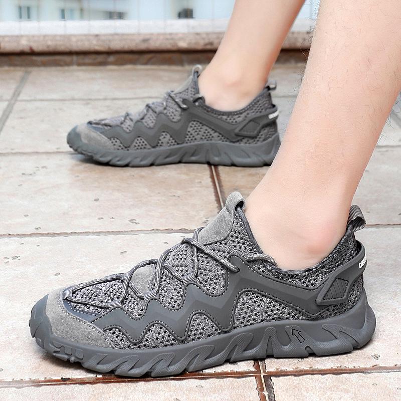 Men's shoes 2025 new summer trend hollow breathable mesh shoes foreign trade explosion leisure sports men's sandals