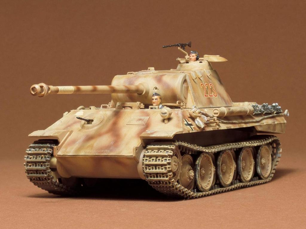 Tamiya Military Miniature Series Bundeswehr Panther Mittlerer Panzer Plastikmodell 35065 1/35 Nr.65