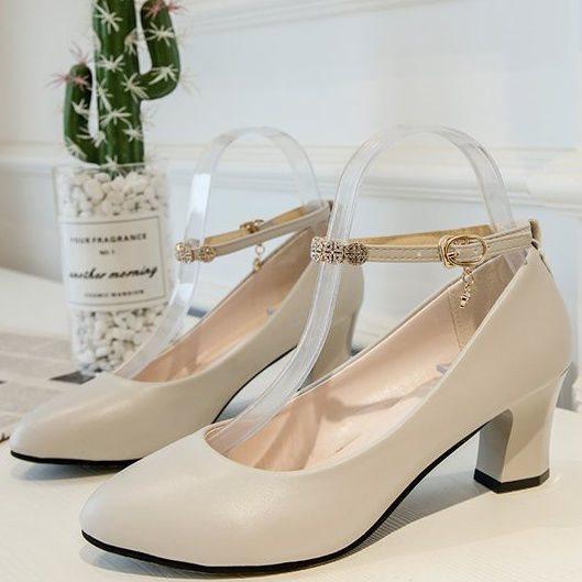 Soft leather single shoes women's work shoes thick heel medium heel work shoes 41 interview occupation pointed high heels women's shoes