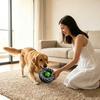 Brinquedo de Mastigar para Cachorro Pneu de Futebol com Apito Embutido Pneu de Tênis Brinquedo Interativo para Filhote Resistente à Mordida Brinquedo para Alívio da Dentição e Tédio de Animais de Estimação