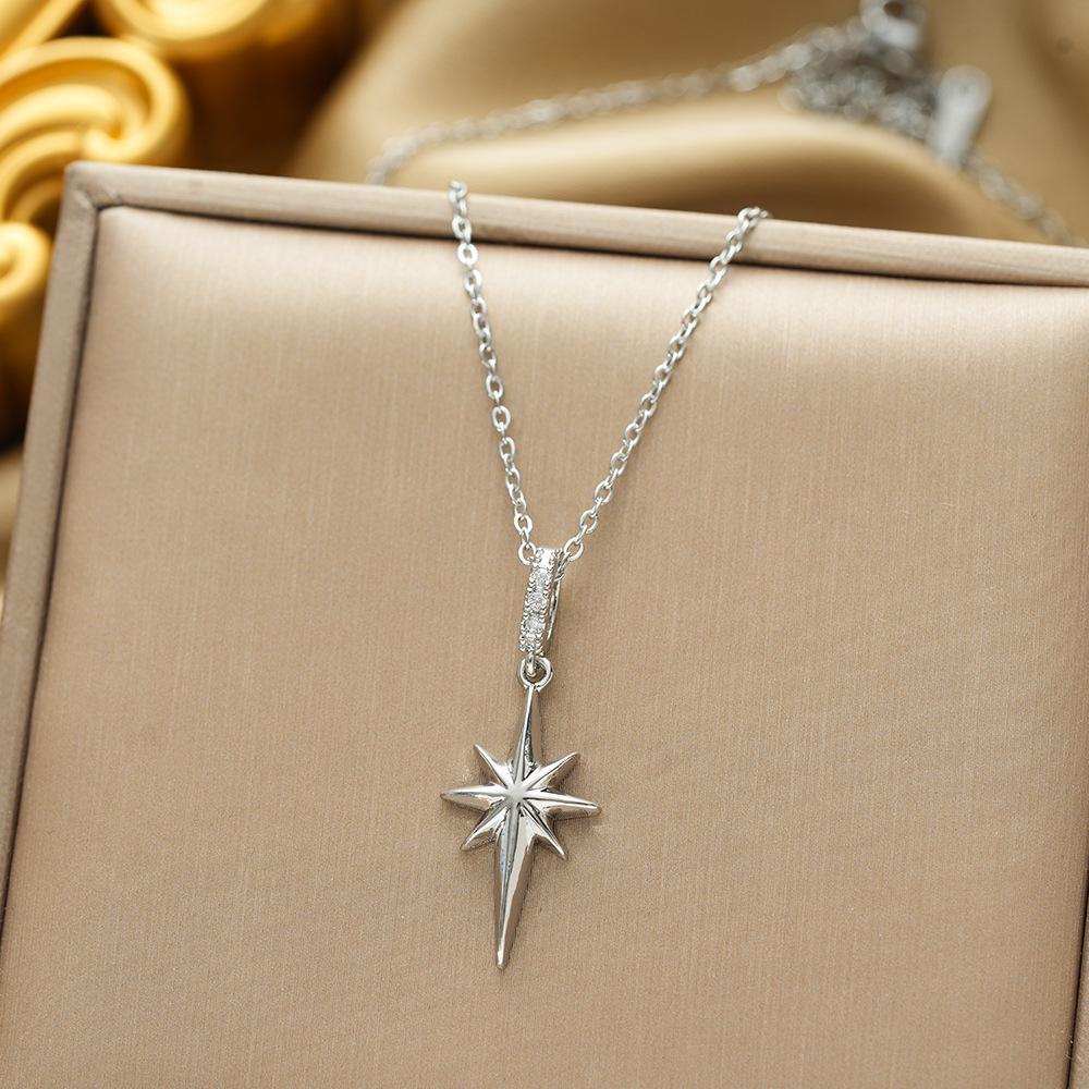 

Ожерелье с подвеской в виде восьмиконечной звезды. Темперамент и персонализированные аксессуары