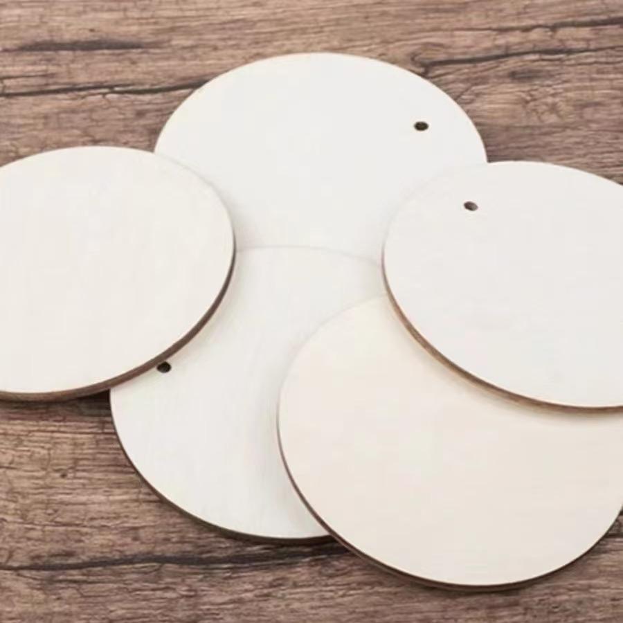 

Laser-Cut Oval Wooden Blessing Tags for Pyrography and Crafting