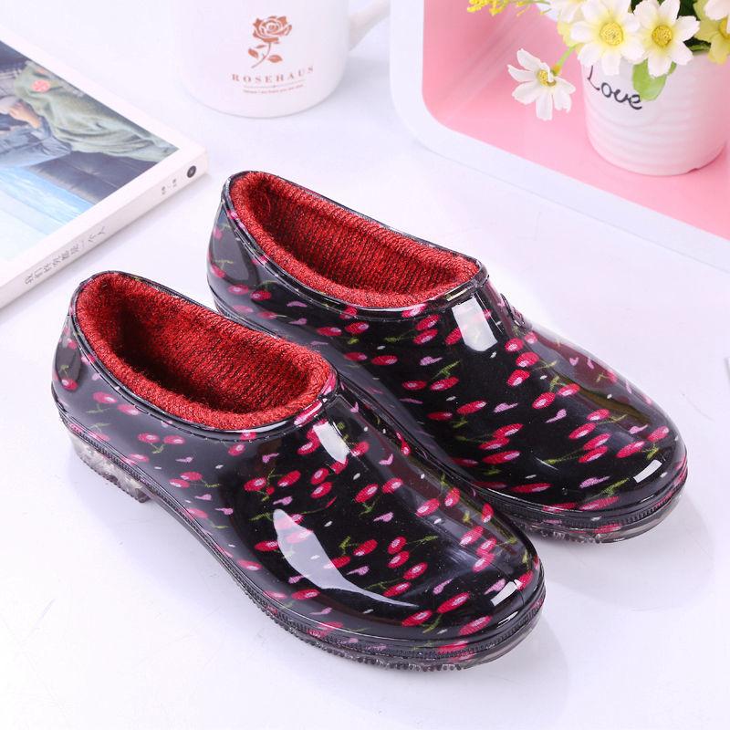 

Модная домашняя обувь, резиновые сапоги, женские галоши, резиновые сапоги для воды, женская кухонная рабочая обувь для мытья полов и стирки одежды, осень 39