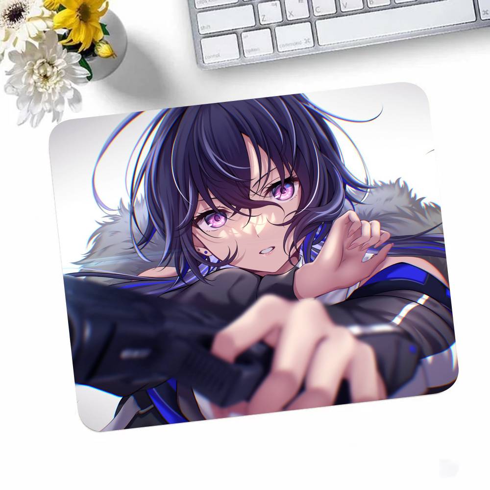 Anime Girl VTuber VSPO Ichinose Uruha Mousepad Small LockEdge Mouse Pad For Gamers Computer Desk Pad Rectangular Anti-slip
