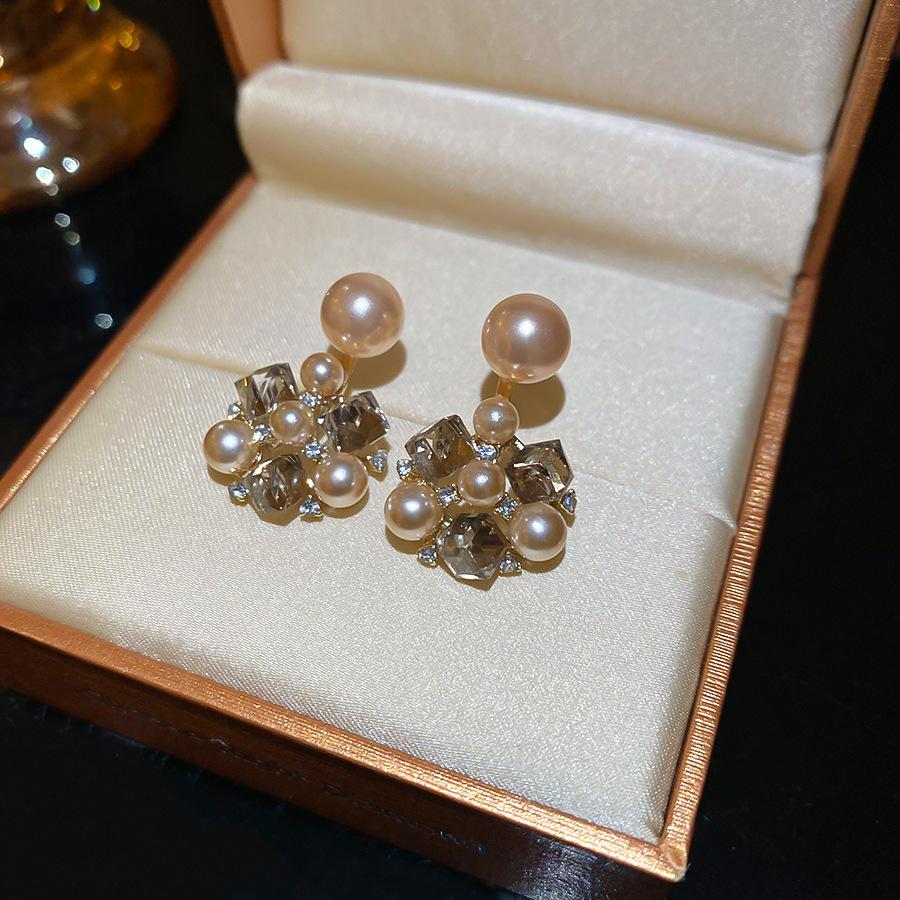 Zircon Irregular Round Pearl Earrings Light Luxury Premium Stud Earrings French Exquisite Versatile Earrings