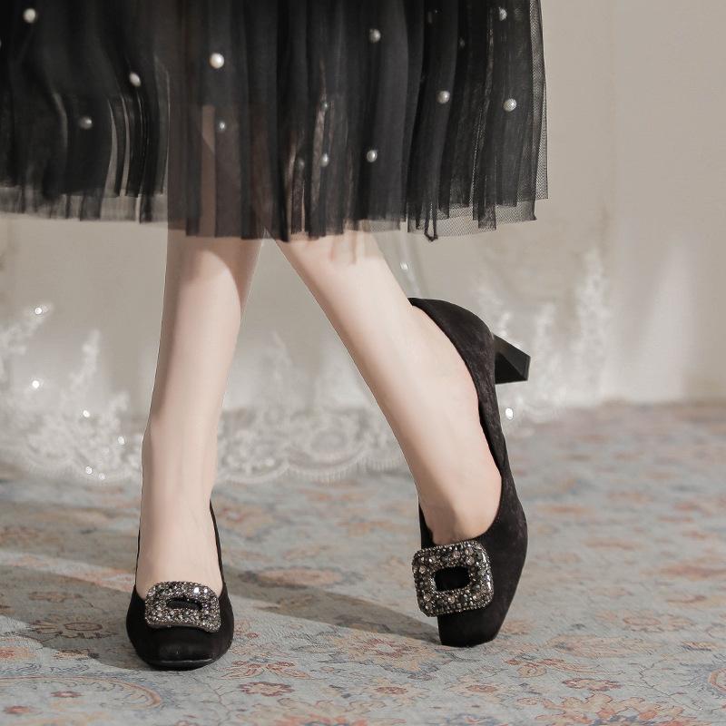 2169-1 Douyin Popular Women's Shoes Autumn and Winter Suede Thick Heel Square Head Comfortable Single Shoes Rhinestone Temperament Commuter High Heels