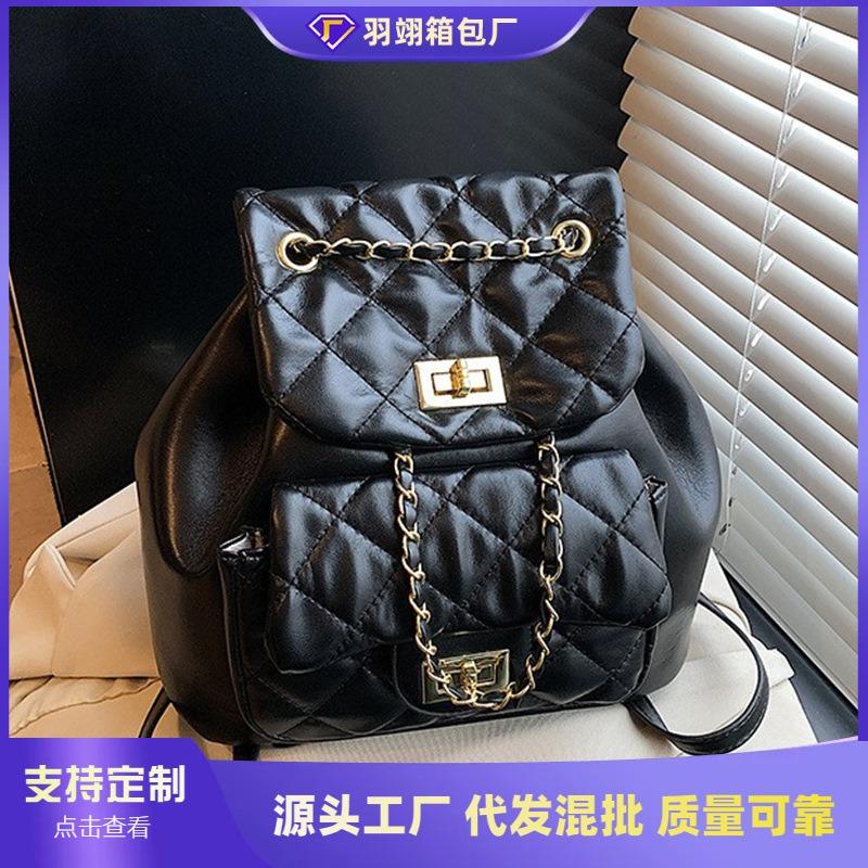 Neue Mode Rhombus Stickgarn Verschluss Mehrfach-Taschen Kette Saugung Große Kapazität Eimer Tasche Mini Kleiner Rucksack